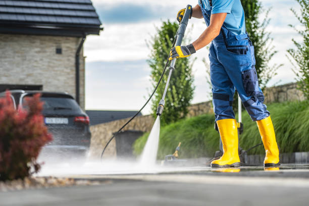 Best Pool Deck Cleaning  in Rowlett, TX